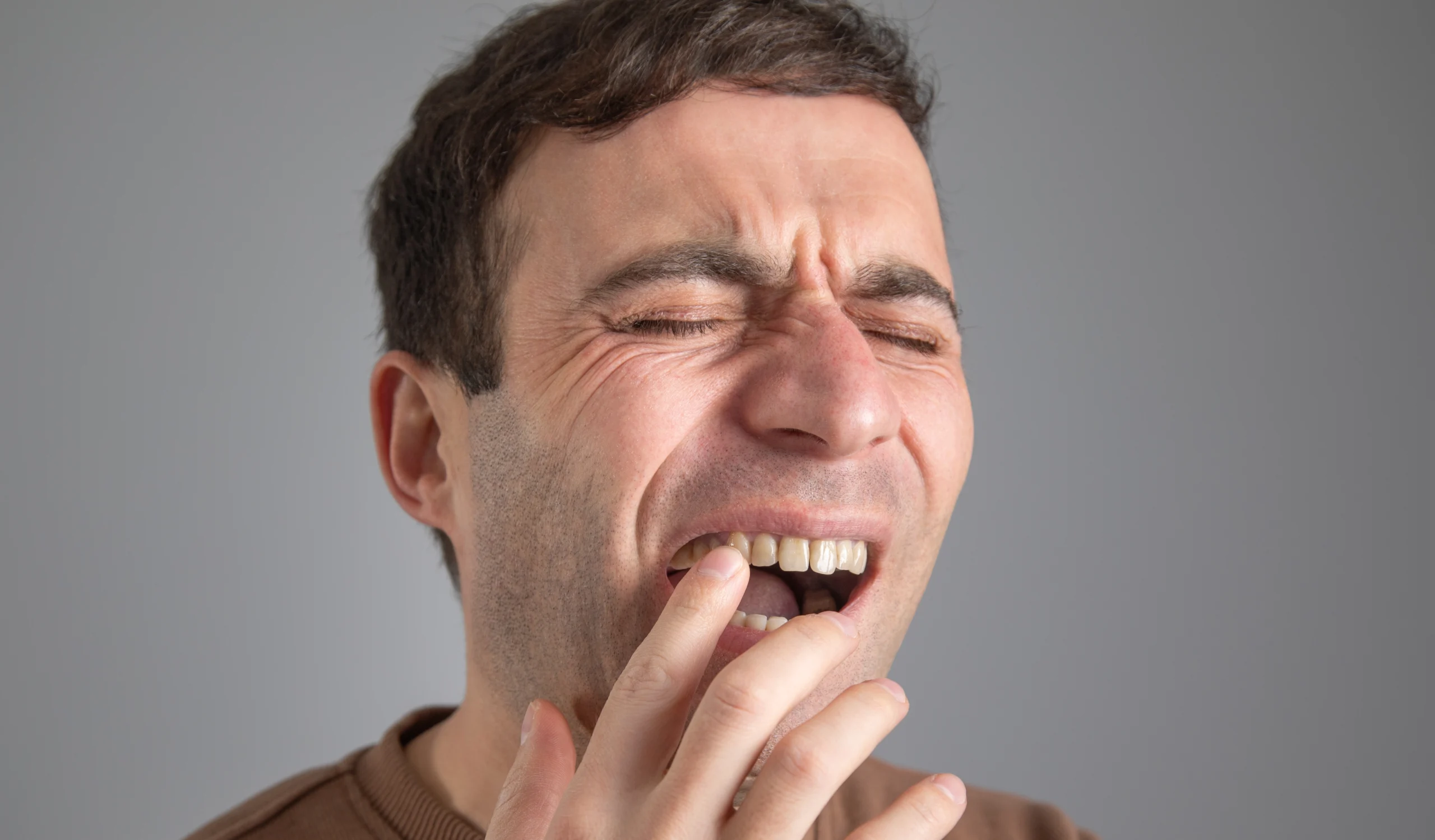 دندان قروچه و راه های درمان آن 1 دندان قروچه و راه های درمان آن